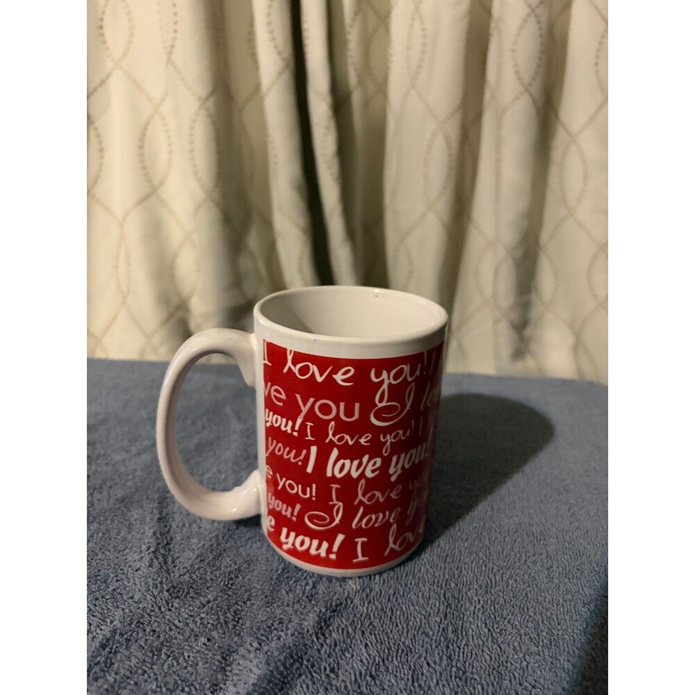 “I Love You” Red & White Ceramic Mug – Gift Cup
